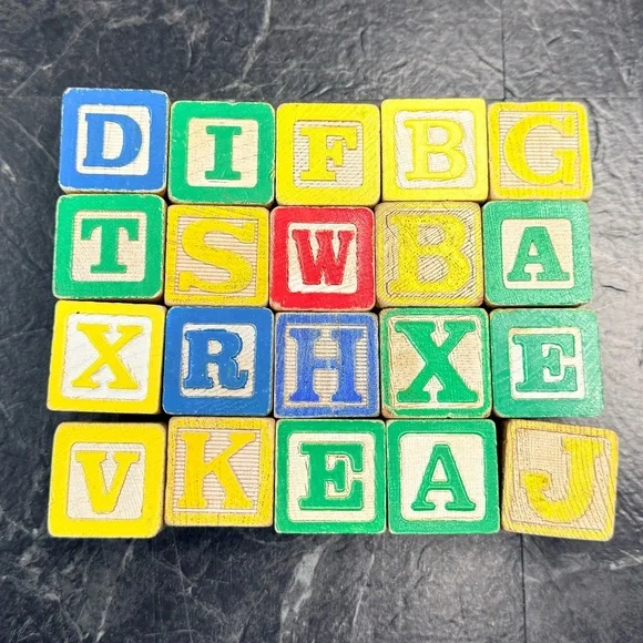 Vintage Wooden Blocks (131 Total Blocks) - Picture 11 of 15